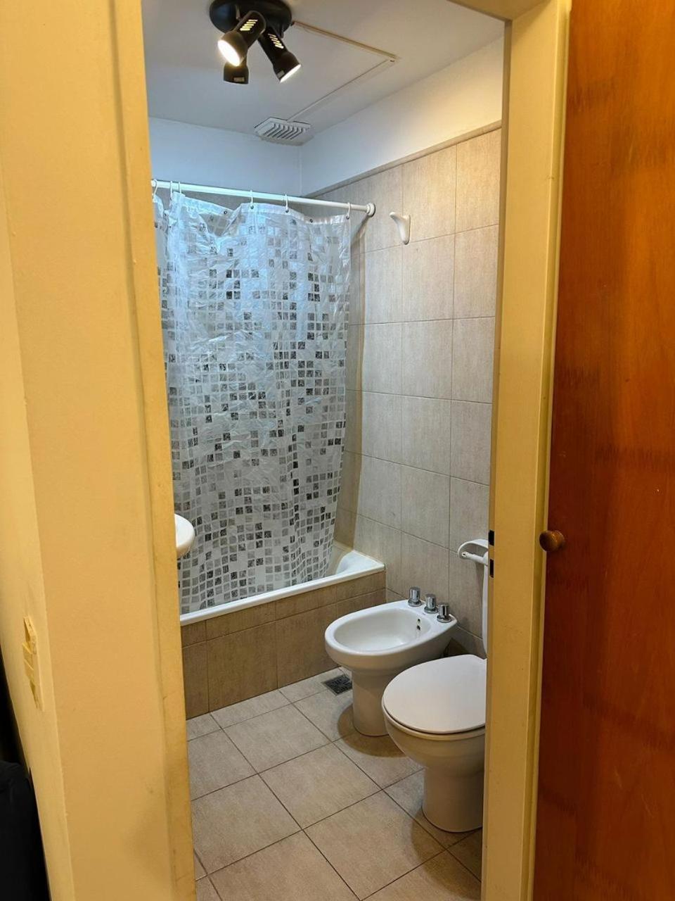 Hermoso Apartamento En Country Hosp Univ Austral Pilar  Esterno foto